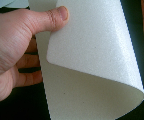 Cambrella với keo dán bản thân