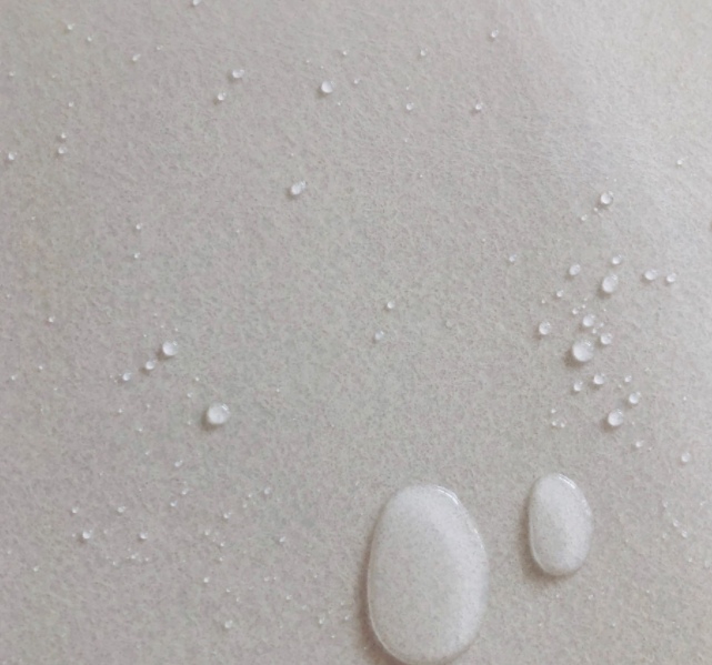 Cambrella với keo dán bản thân