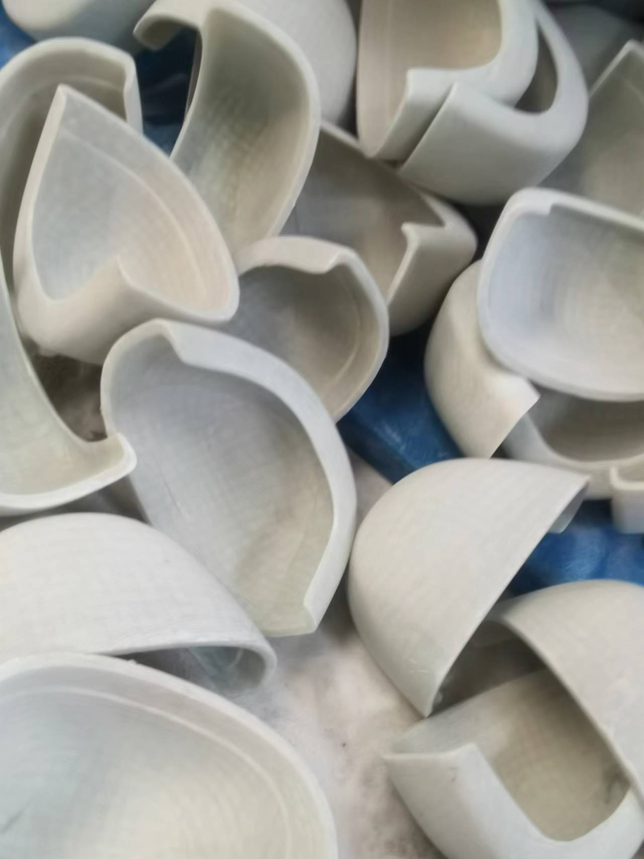 PU phủ mô hình 522 Cap Fiberlass FIPLASS | 200J Kháng lực tác động cho giày an toàn công nghiệp